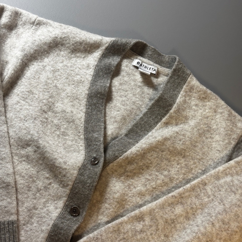 Athleta Westlake Cardigan XXS‎ Merino Wool Blend Button Up Sweater Cozy Knitwear